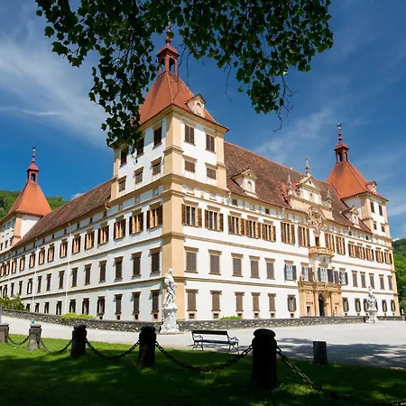 Apartman In *